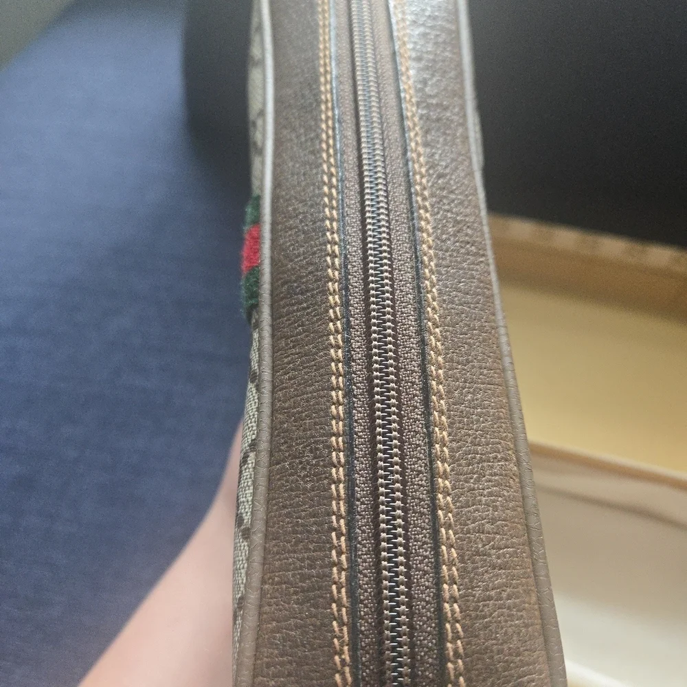 Gucci Vintage EUC Pouch Bag